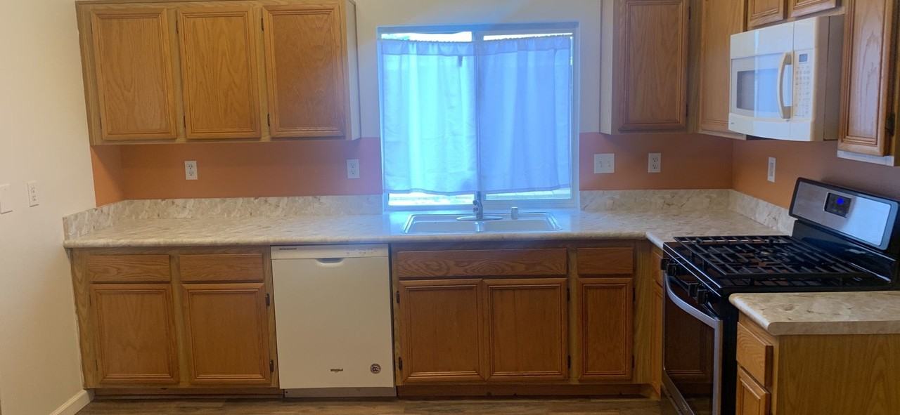 1424 Rabbit Peak Way - Photo 7 of 26