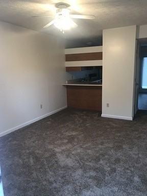 Village at Curry Apartments 1622 S Curry Pike, Bloomington, IN 47403