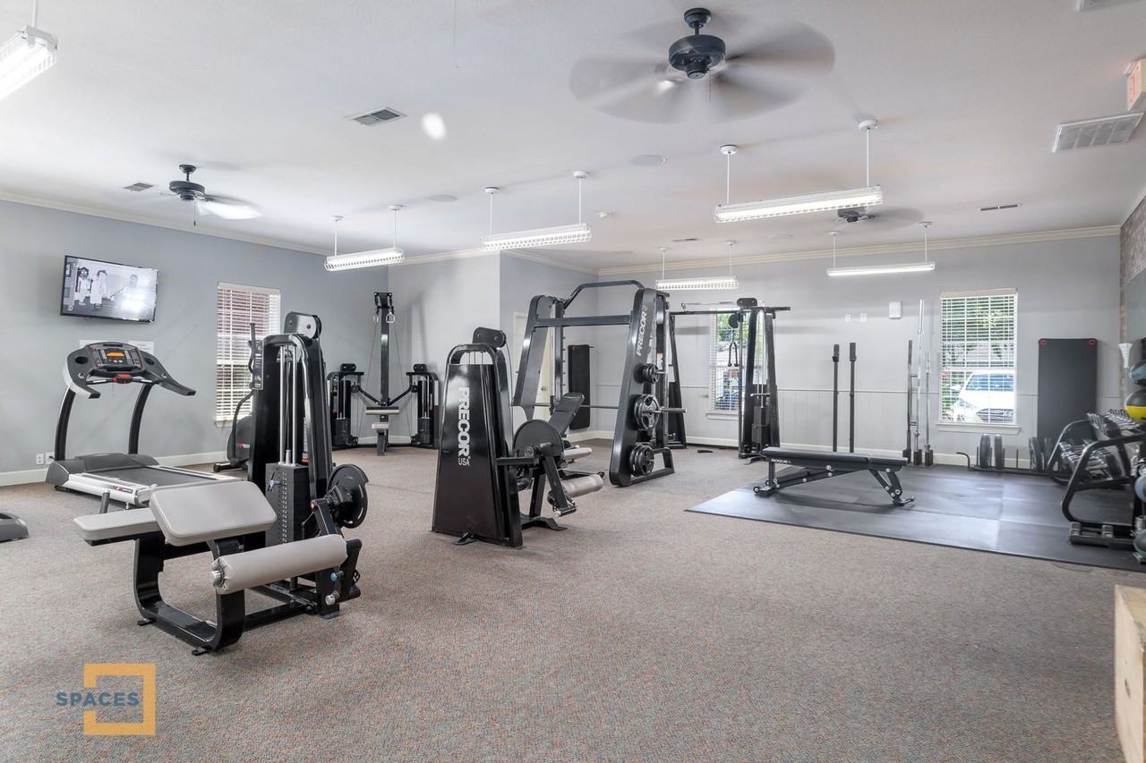 1901 5th Avenue East - Photo 6 of 13