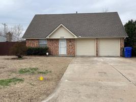featured image of 1008 Woods Ave