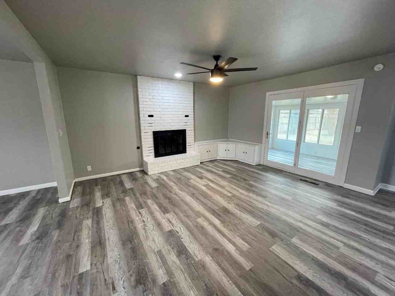 1008 Woods Ave - Photo 4 of 20