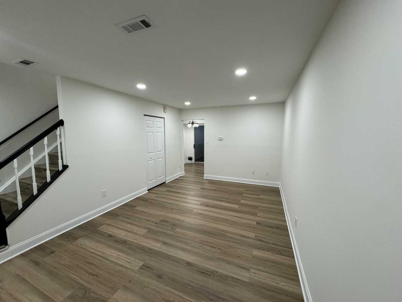 207 Saint Johns Sq #207 - Photo 2 of 30
