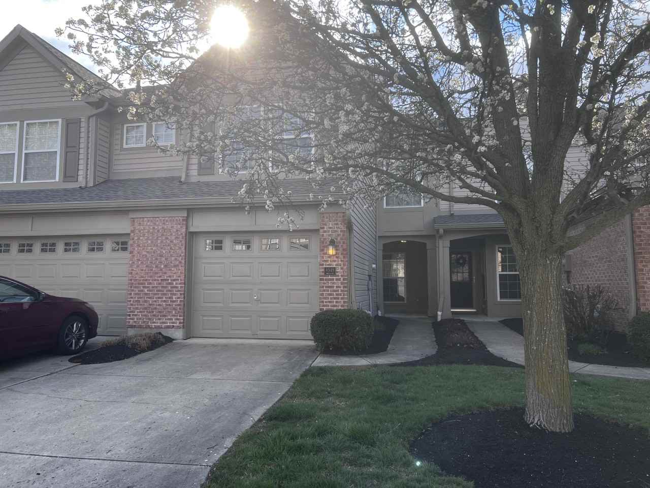 6549 Twin Lakes Dr - Photo 3 of 36