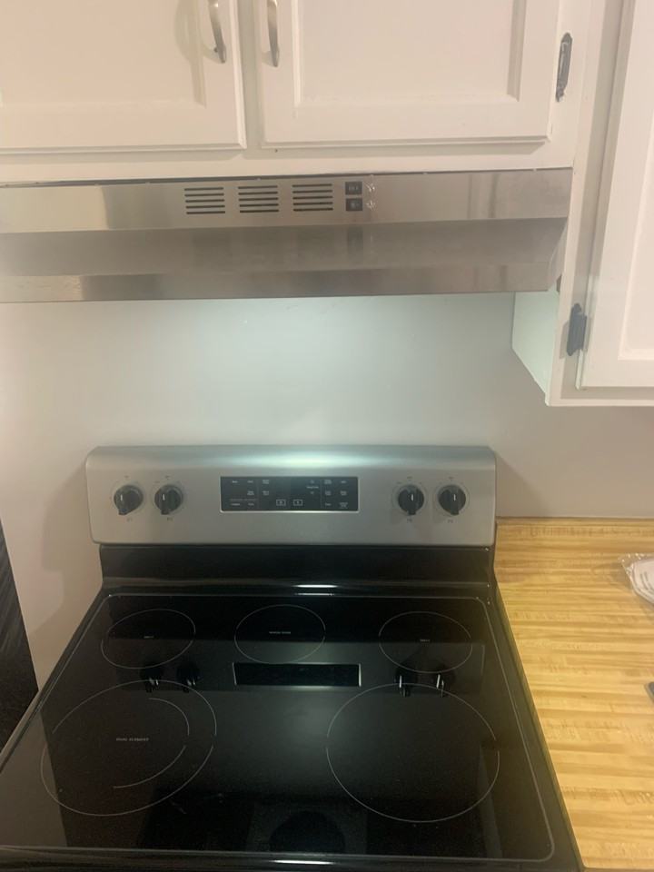 5421 Midvale Dr #4 - Photo 3 of 12