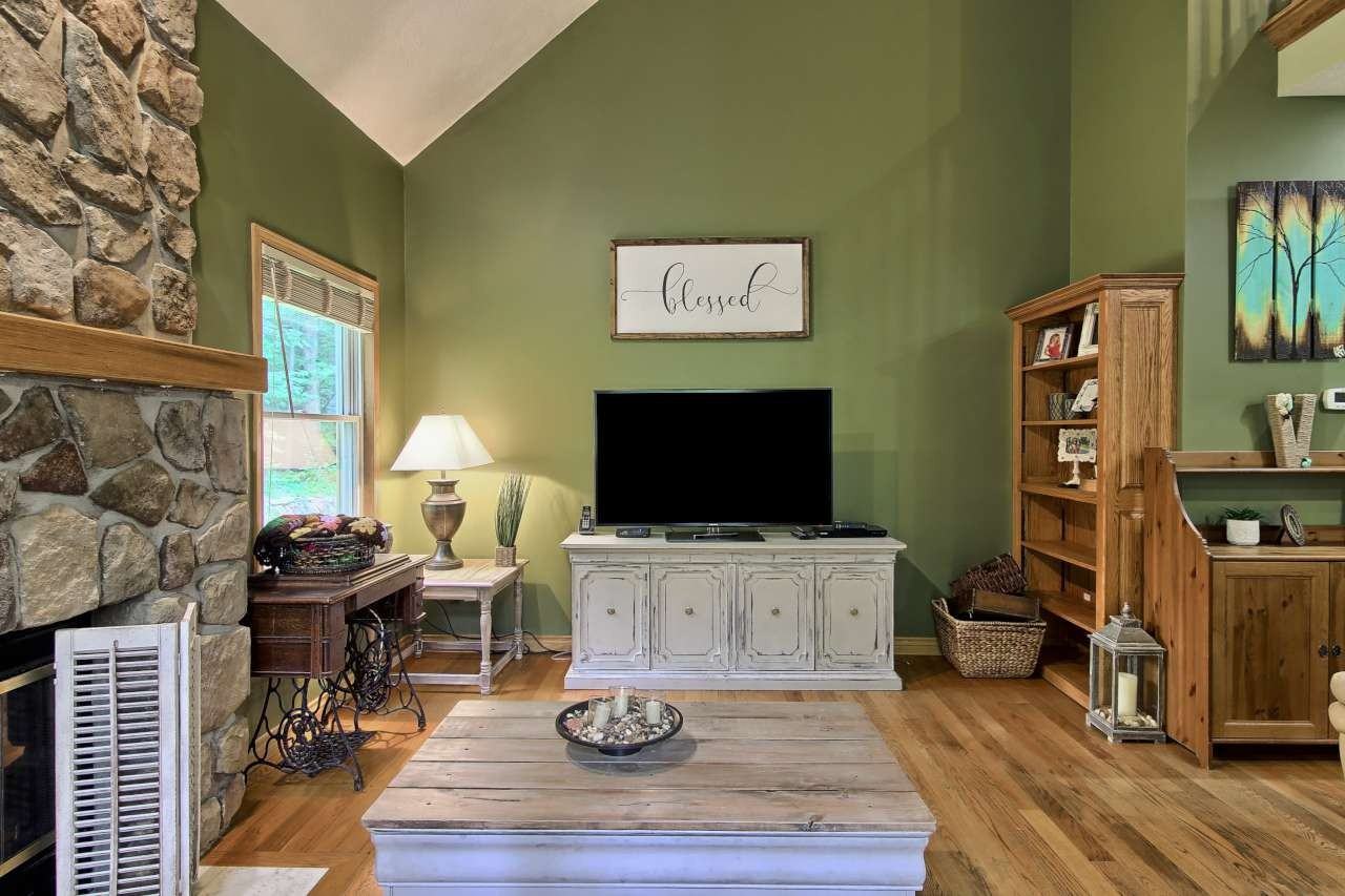 4440 Ground Pine Trl #NA - Photo 5 of 9