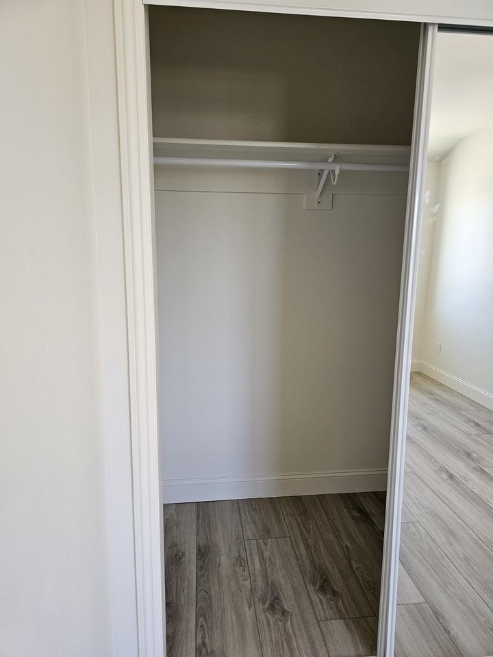 1654 N Russell Ave #ADU - Photo 4 of 6