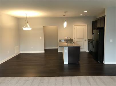 1676 Foster Rd #1676-4A - Photo 3 of 20