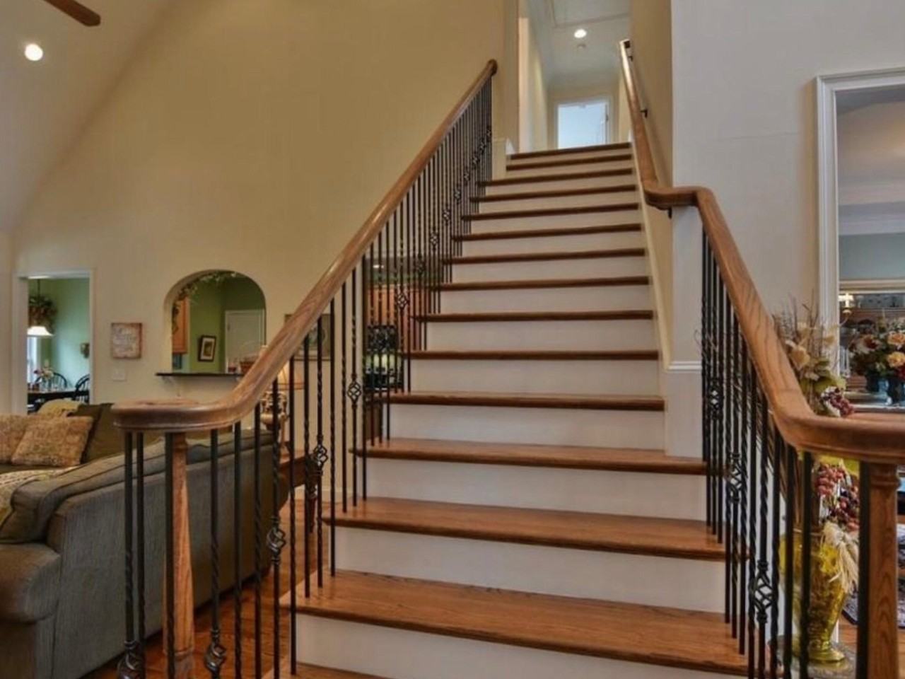 55 Tippecanoe St #1 - Photo 3 of 50