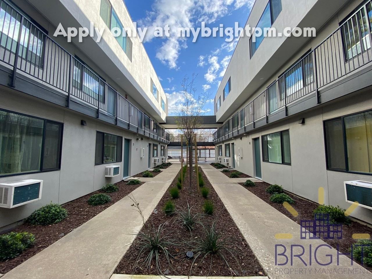 1222 E St #14 - Photo 2 of 20