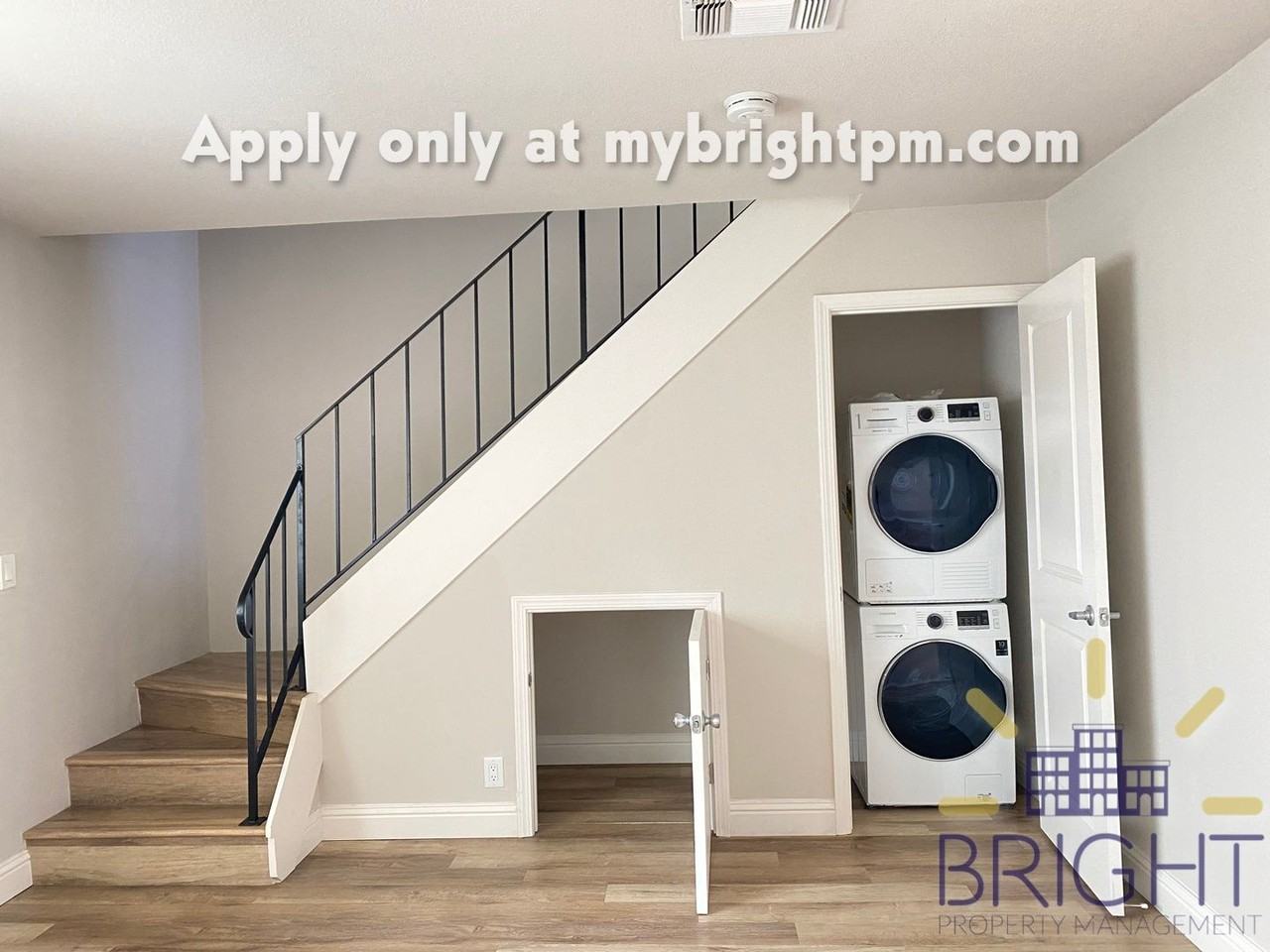 1222 E St #14 - Photo 7 of 20