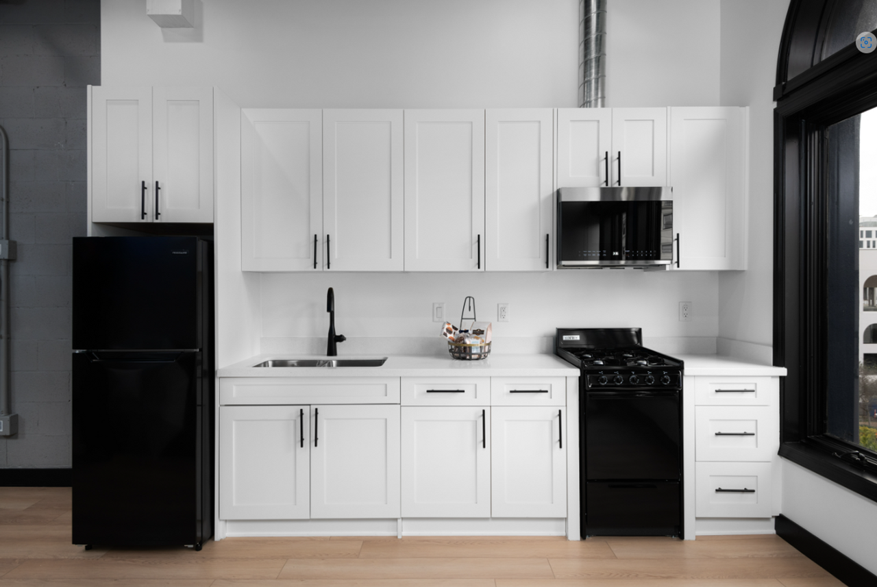 HUE Gaslamp - Apartment Rentals - Photo 5 of 10