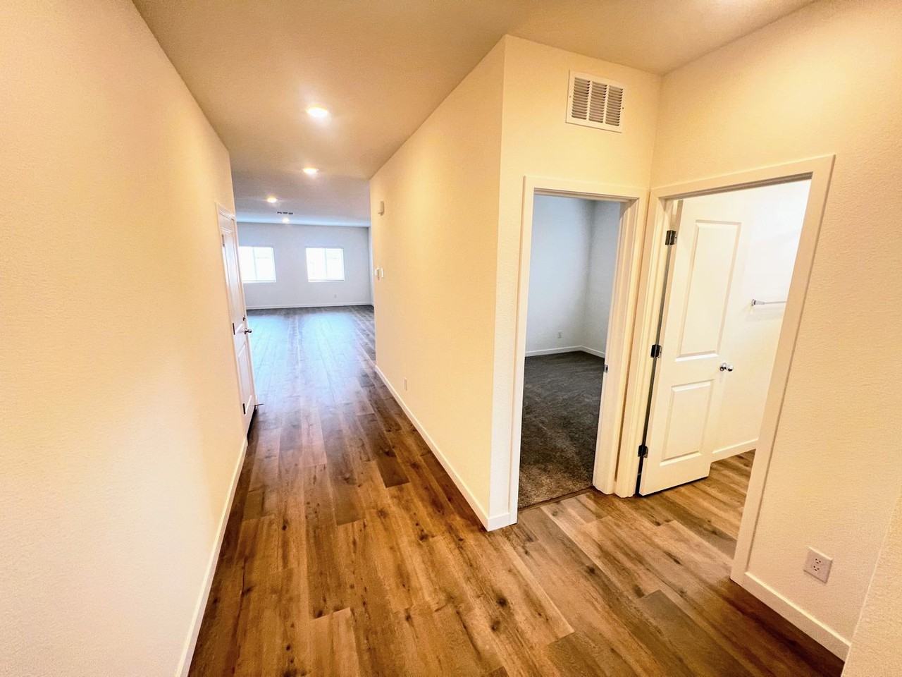 850 Schell Creek Dr - Photo 4 of 18
