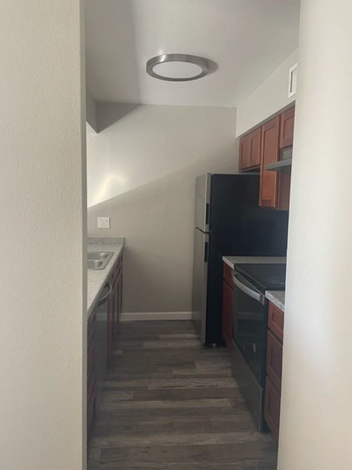 Harbor View - Photo 6 of 22