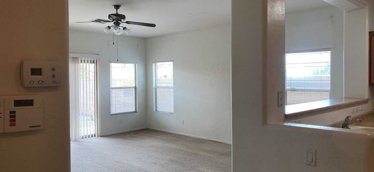 5257 W Shumway Farm Rd - Photo 3 of 14