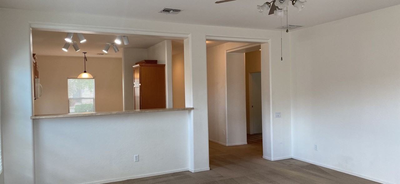 5257 W Shumway Farm Rd - Photo 6 of 14