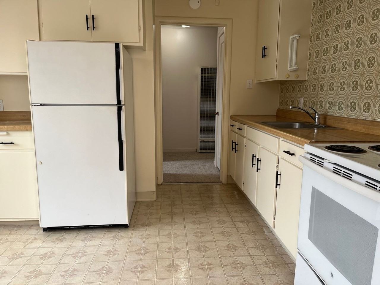 NEWMAN-217 - Photo 3 of 7