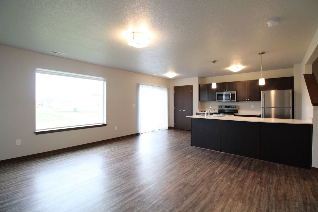 Foxtrot - Village at Rock Creek - Photo 2 of 21