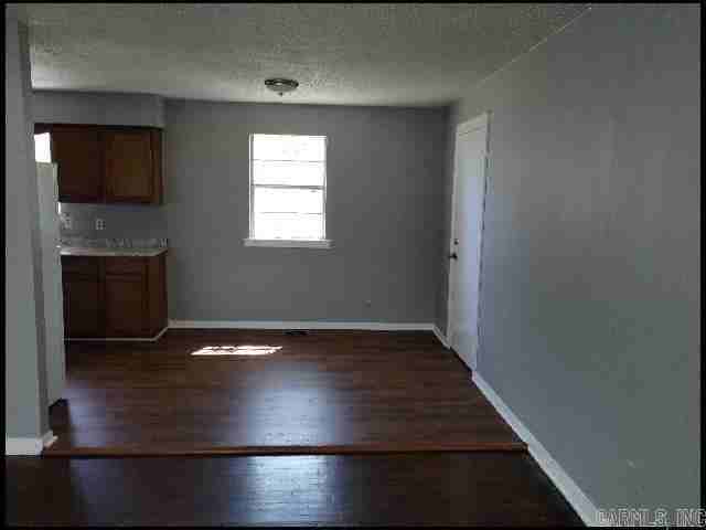 1511 Madden Rd - Photo 3 of 13