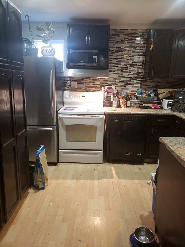 26421 28 Avenue - Photo 2 of 4