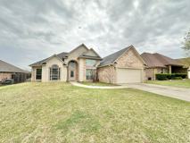 705 Marshall Dr - Photo 1 of 1