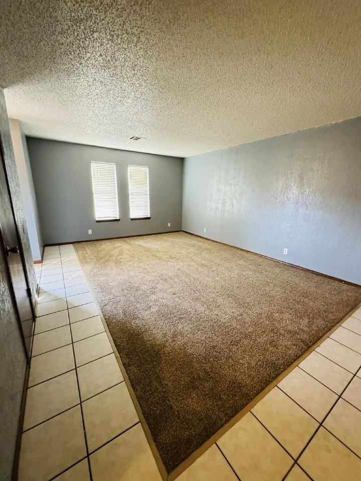 2511 Madison Ave - Photo 2 of 7