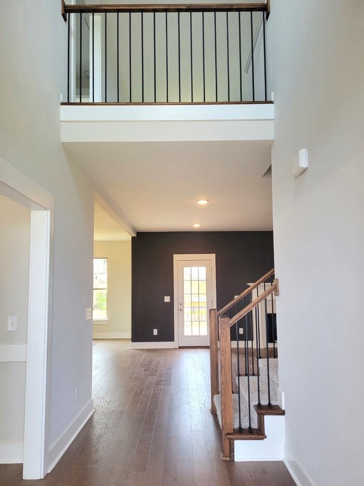 1218 Payton Ln - Photo 3 of 29