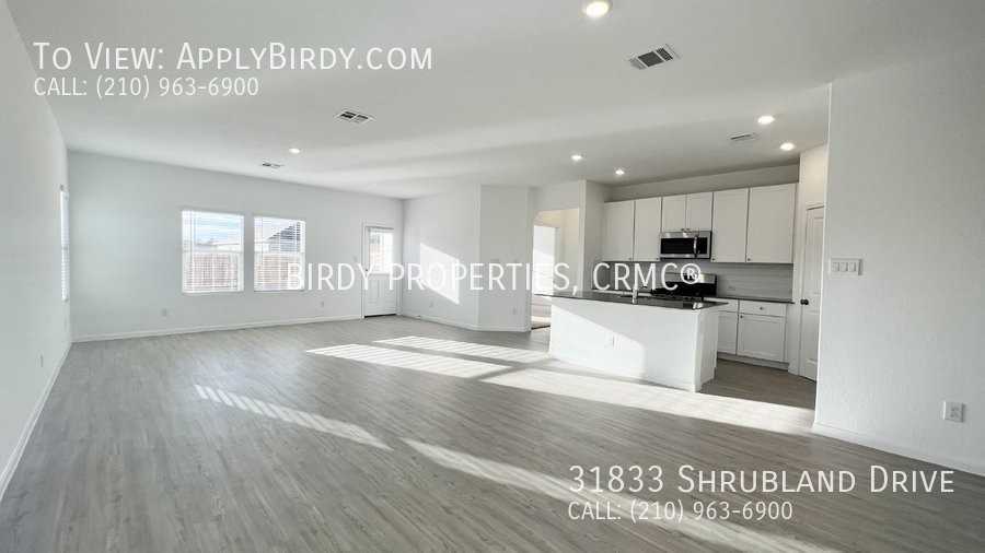 31833 Shrubland Dr - Photo 3 of 45