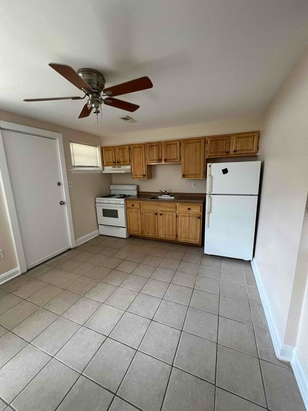 4743 Chatford Ave - Photo 2 of 7