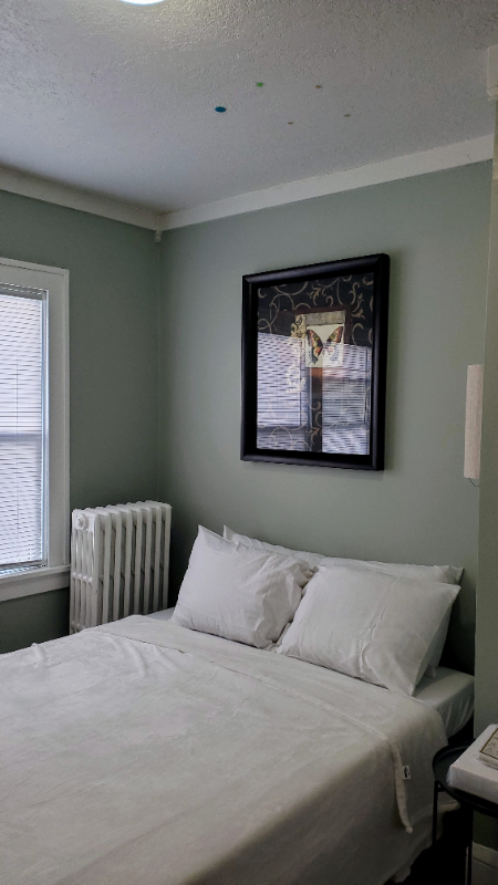 1916 Oliver Ave N #1 - Photo 3 of 50