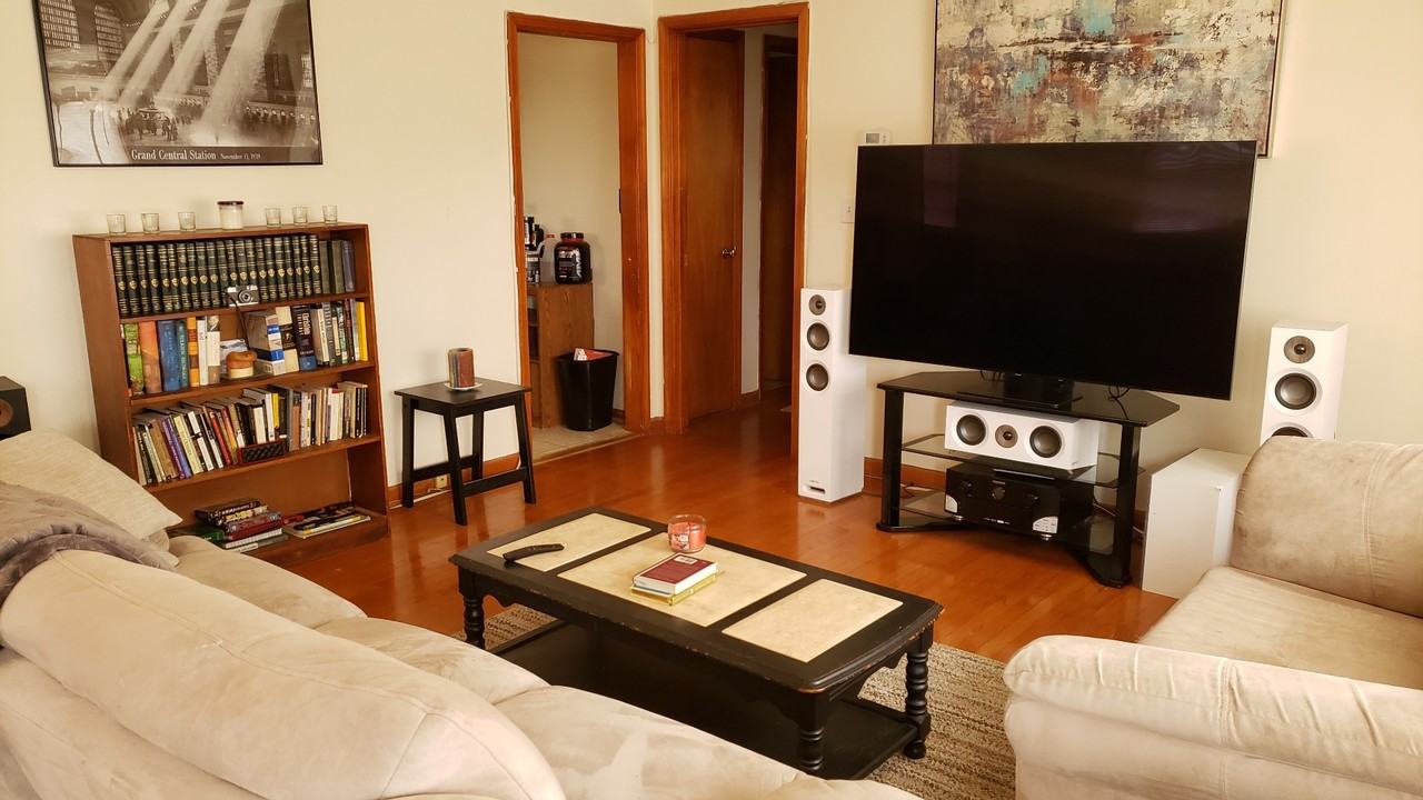 333 6th St Sw #1 - Photo 3 of 15