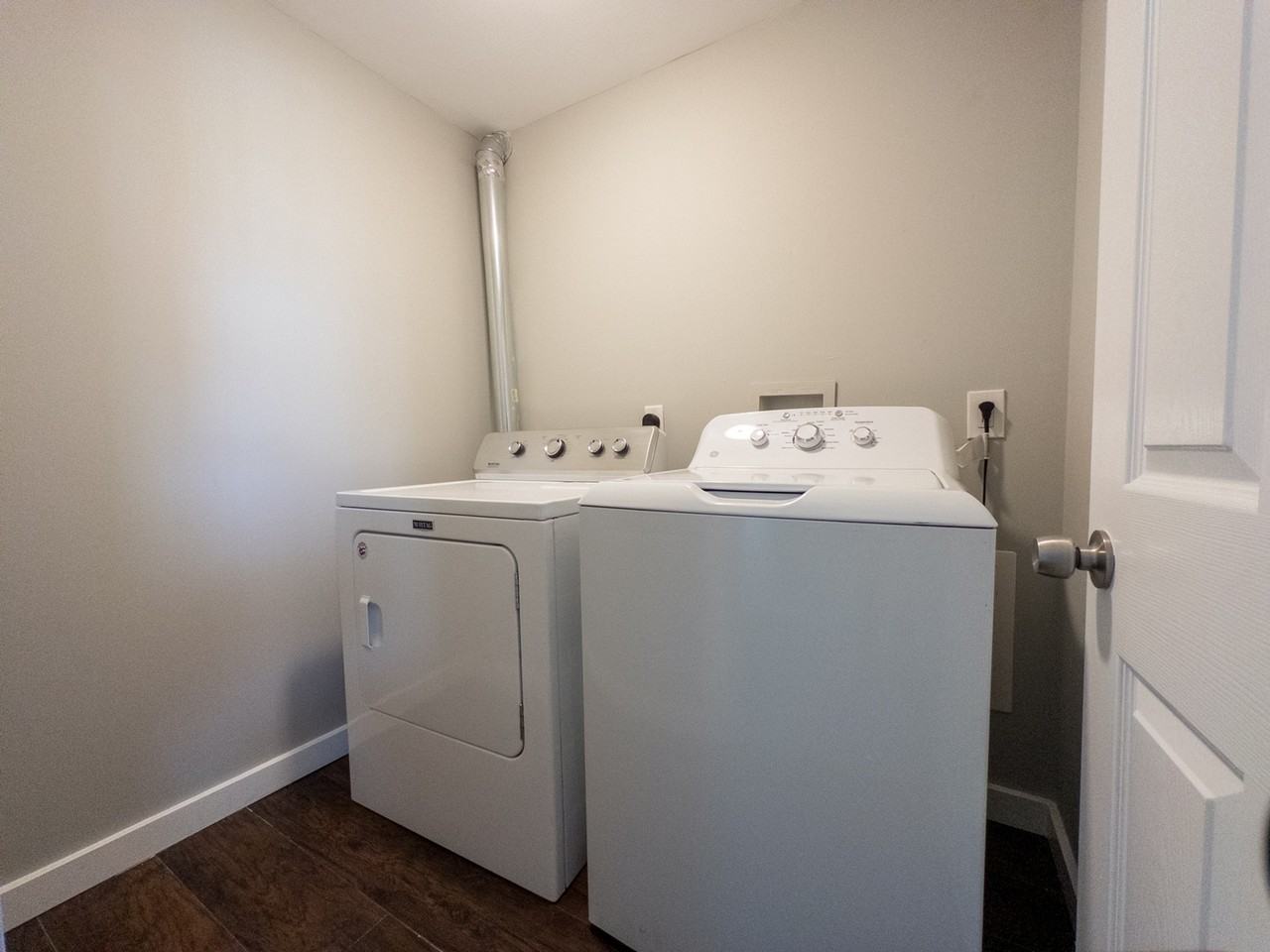 405 at Main - Photo 3 of 13