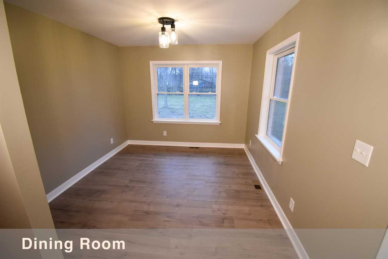 4823 Glenmina Dr #1 - Photo 5 of 24