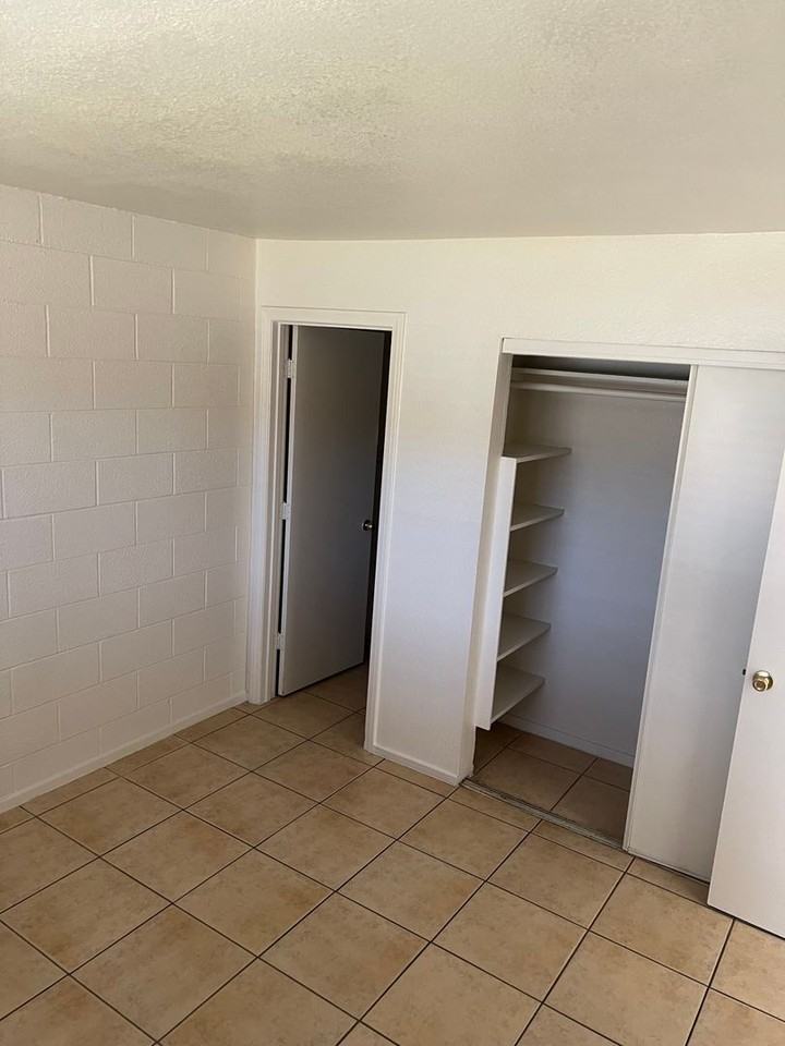 3726 Hazelwood St #4 - Photo 5 of 6