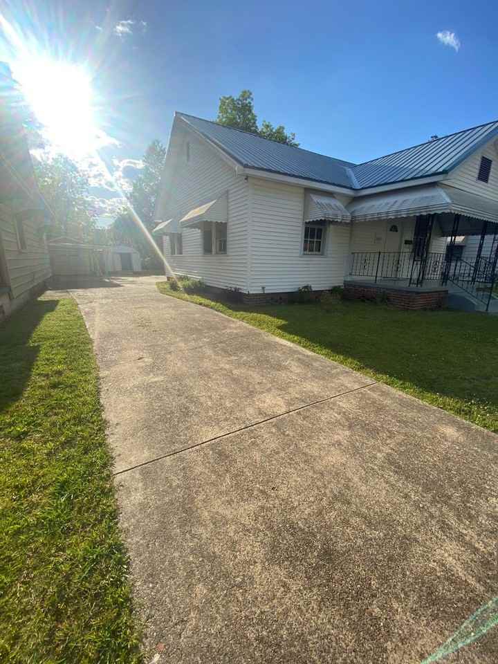 923 Martin Ave - Photo 3 of 18