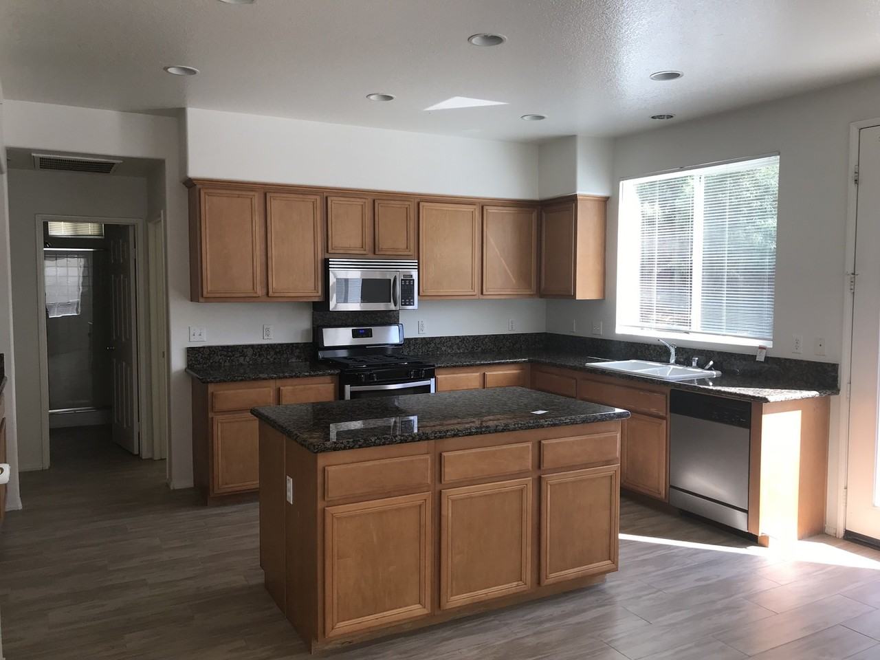 23608 Coast Live Oak Ln - Photo 3 of 24