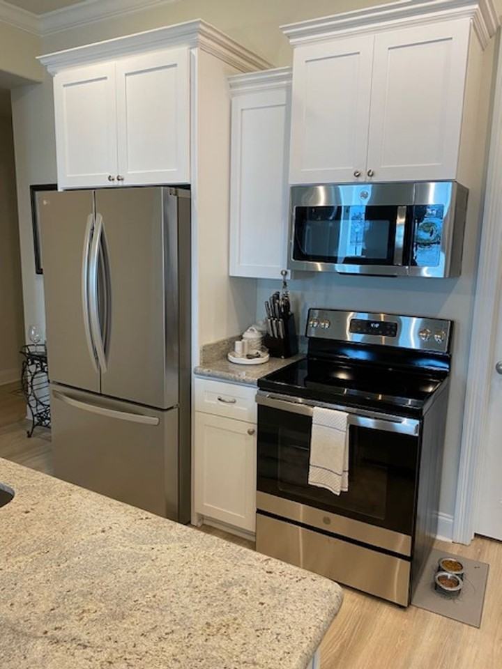 3004 Dock St - Photo 5 of 19