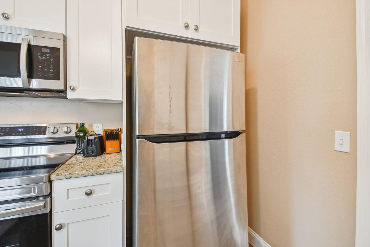 S Mulberry Ave - Photo 5 of 12