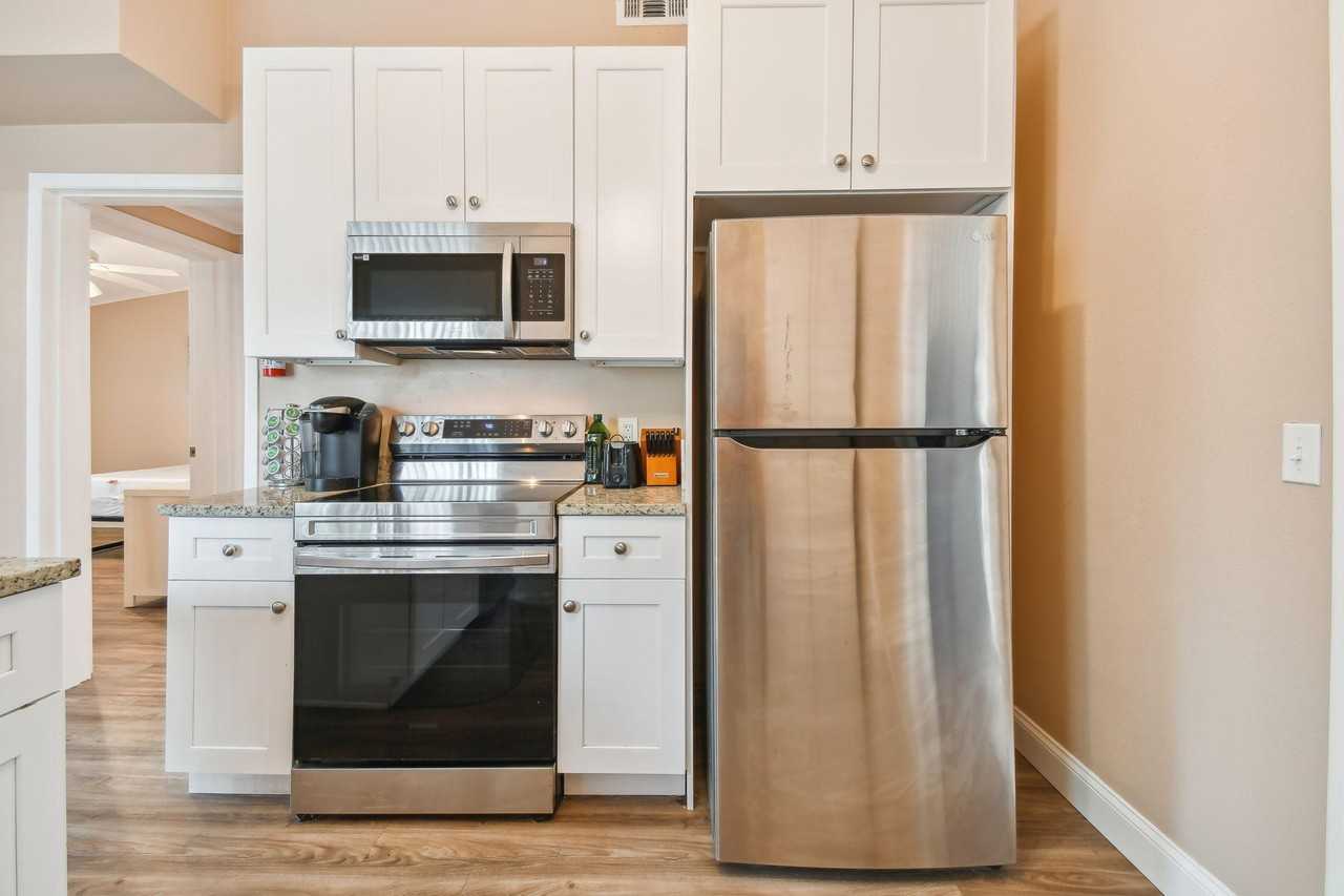 S Mulberry Ave - Photo 7 of 12