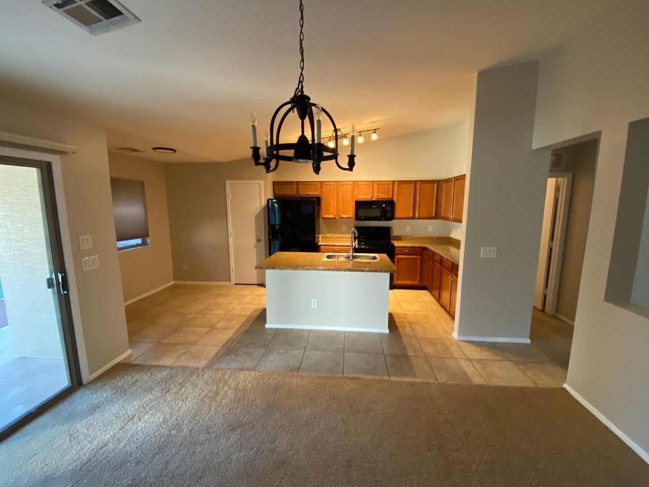 9847 W Lone Cactus Dr - Photo 3 of 31