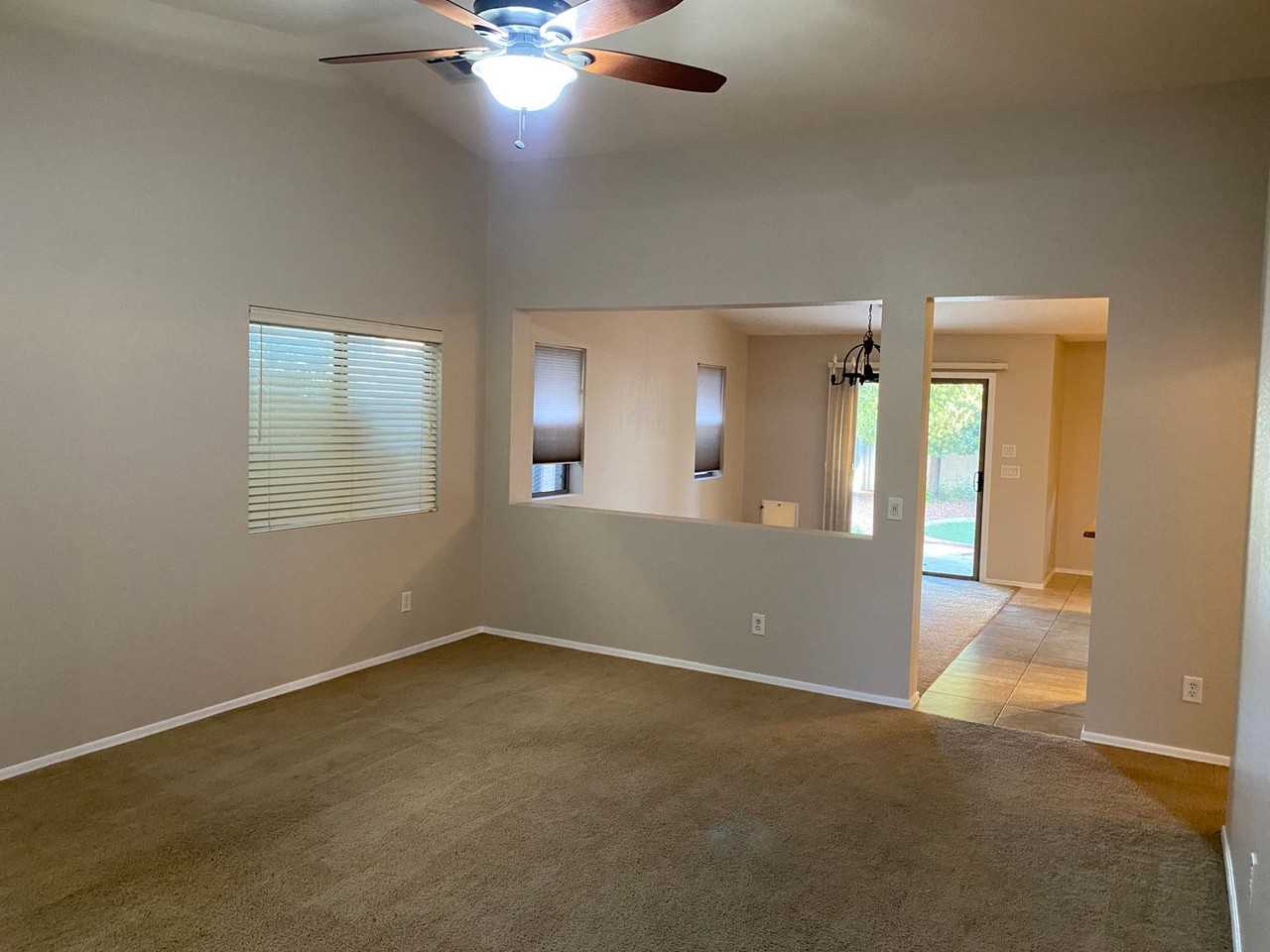 9847 W Lone Cactus Dr - Photo 7 of 31