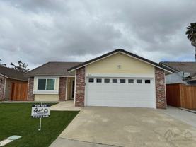 610 Sunset Ct - Photo 1 of 1