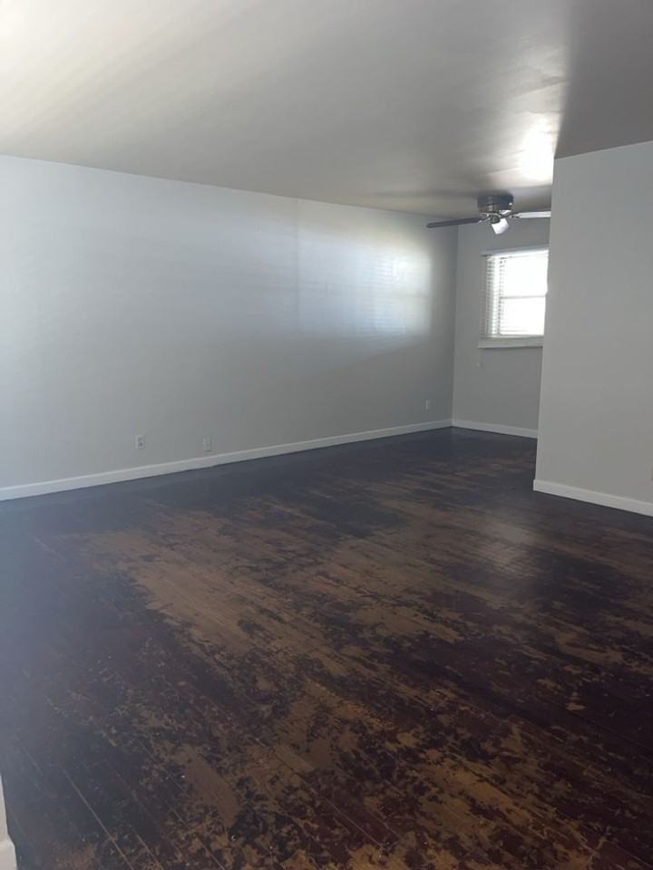 2502 Rice Ave - Photo 3 of 16