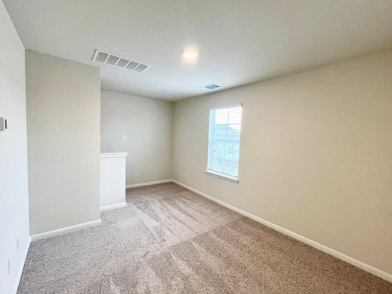 281 Alcatraz Loop - Photo 2 of 12