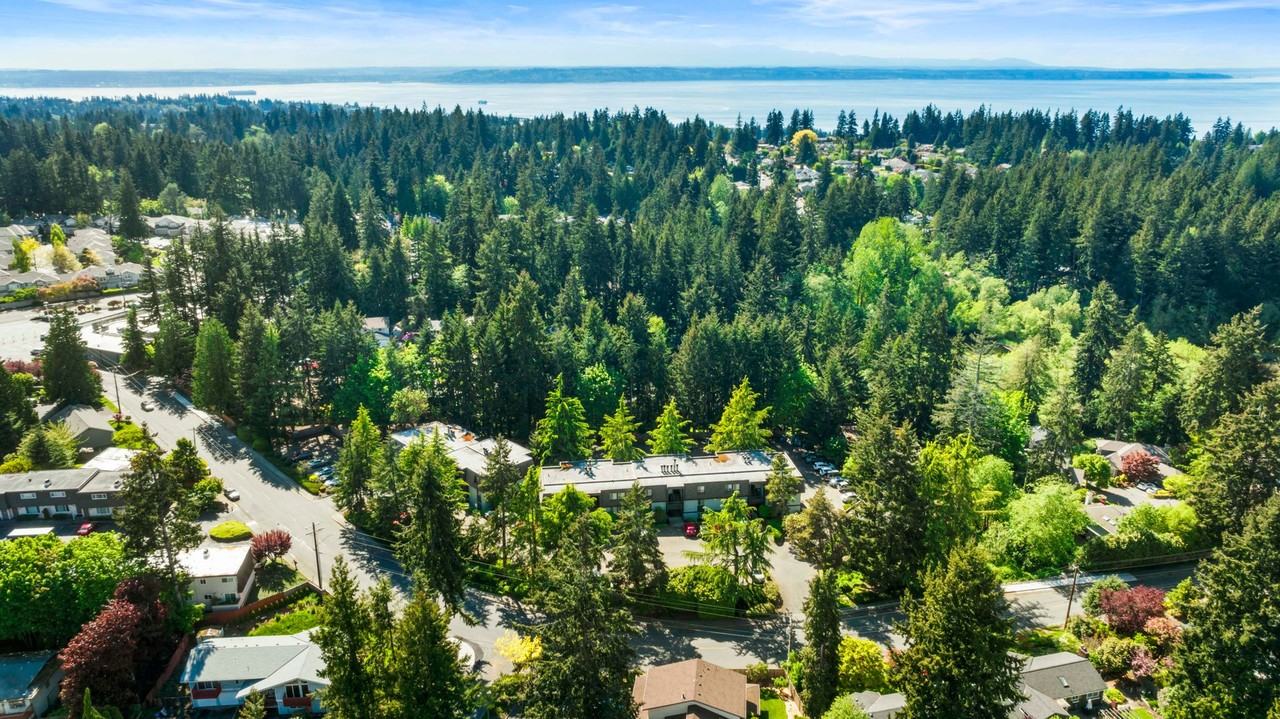 1st MONTH FREE! Woodridge Apartments - Photo 5 of 15