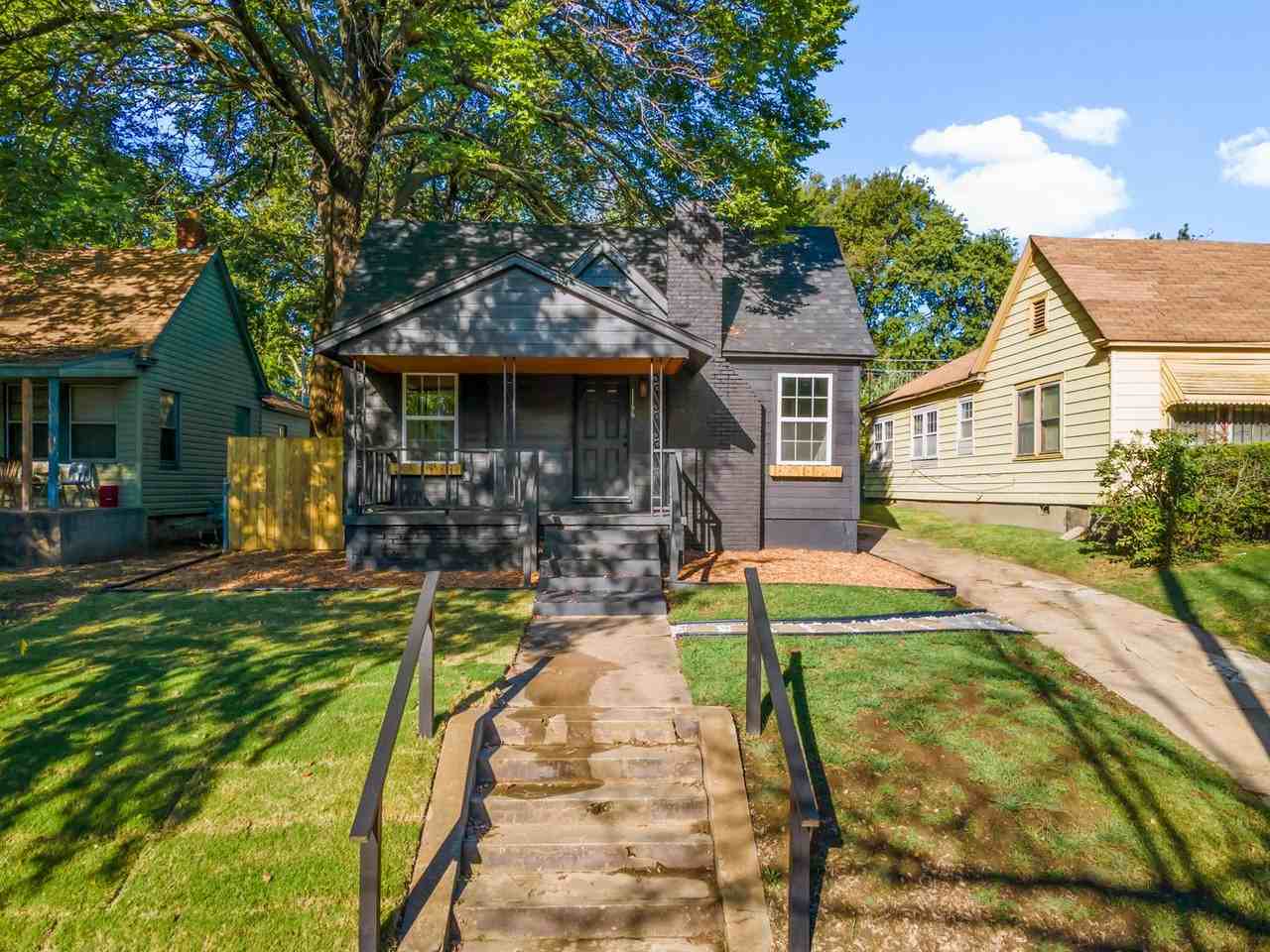 1166 N Boston Pl - Photo 4 of 20