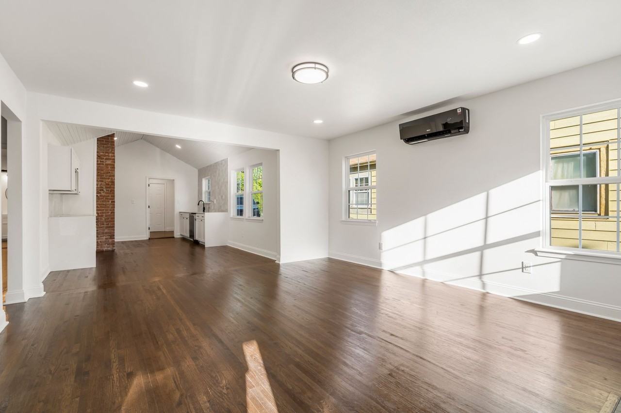 1166 N Boston Pl - Photo 5 of 20