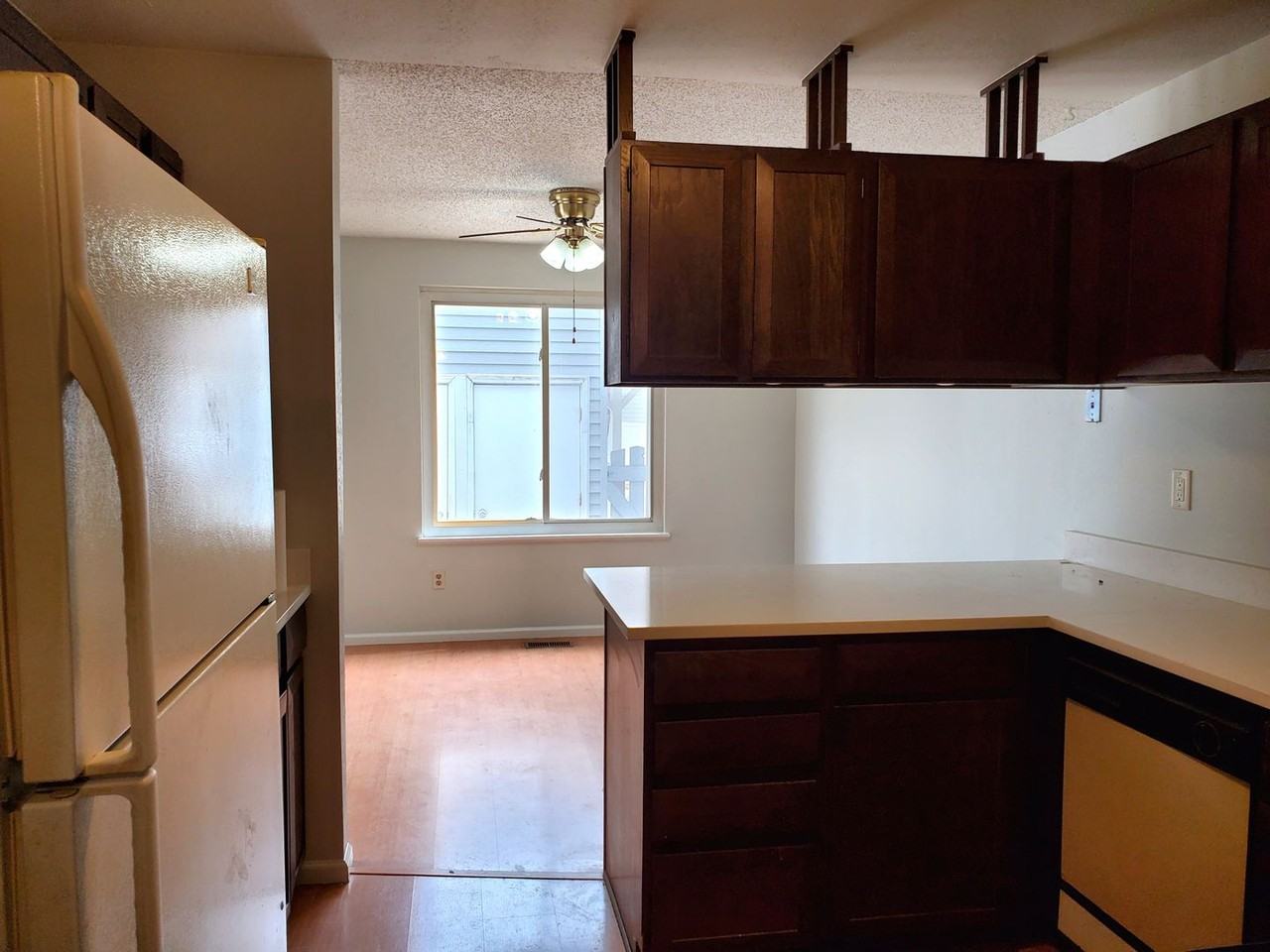 11891 Monroe Way - Photo 4 of 19