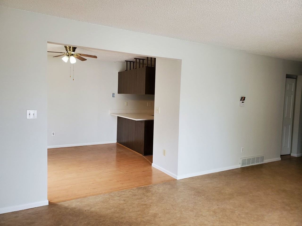 11891 Monroe Way - Photo 6 of 19