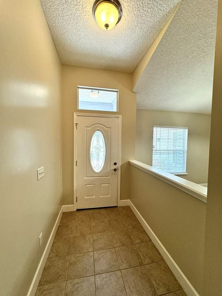 4780 Raggedy Point Rd - Photo 3 of 30