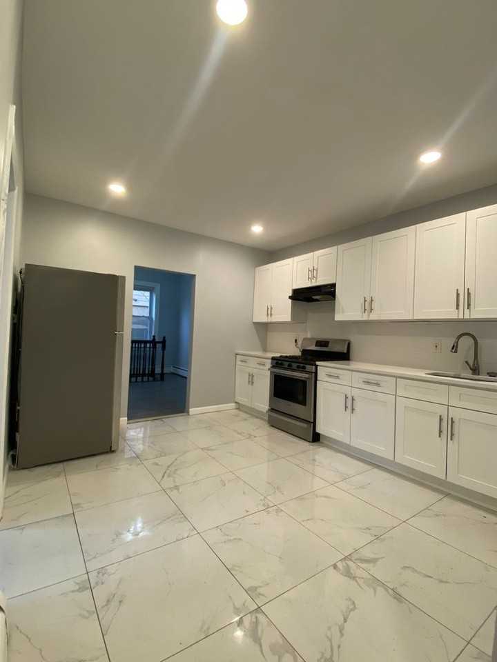 397 Avenue C - Photo 2 of 11